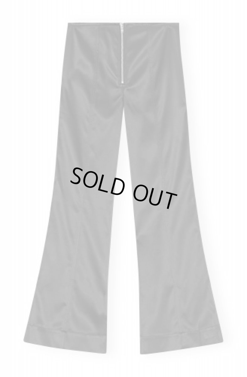 画像1: GANNI ガニー  BLACK DOUBLE SATIN FLARED TROUSERS ブラック ダブル サテン フレア トラウザーズ (1)