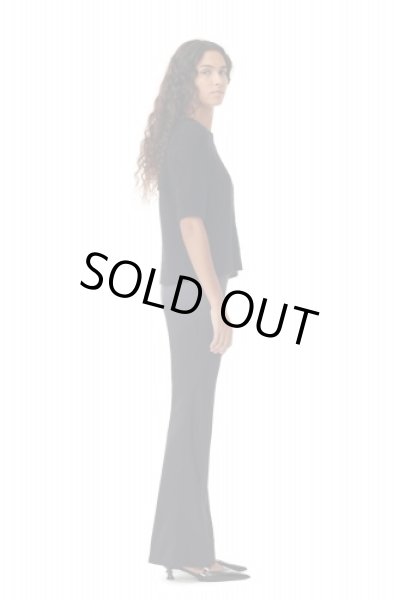 画像4: GANNI ガニー  BLACK DOUBLE SATIN FLARED TROUSERS ブラック ダブル サテン フレア トラウザーズ (4)