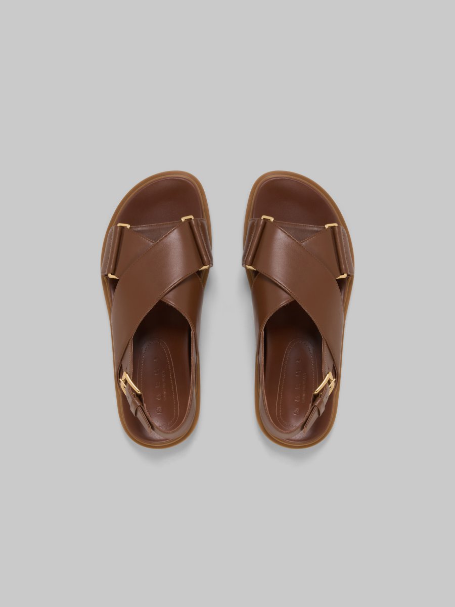 画像5: MARNI マルニ　ブラウン レザー製フスベット (5)