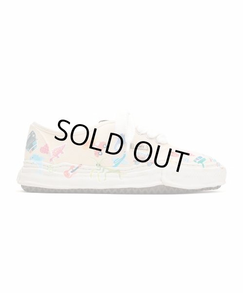 画像1: maison MIHARA YASUHIRO "BAKER" OG Sole Sticker Printed Canvas Low-top Sneaker (1)