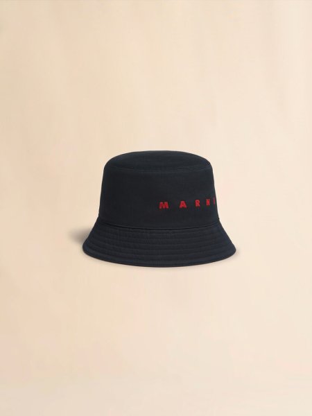 画像1: MARNI ブラック 刺しゅうロゴ入り オーガニックギャバジン製バケットハット (1)