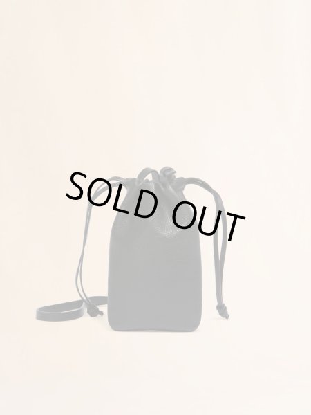 *国内発♪MARNI★マルニ★レザー製スマホホルダー* 正規取扱店販売品】MARNI マルニ ブラック レザー製ドロー