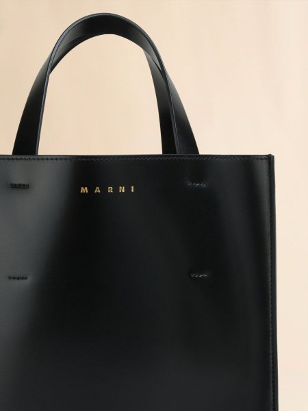 画像3: MARNI マルニ  ブラック レザー MUSEOミニバッグ (3)