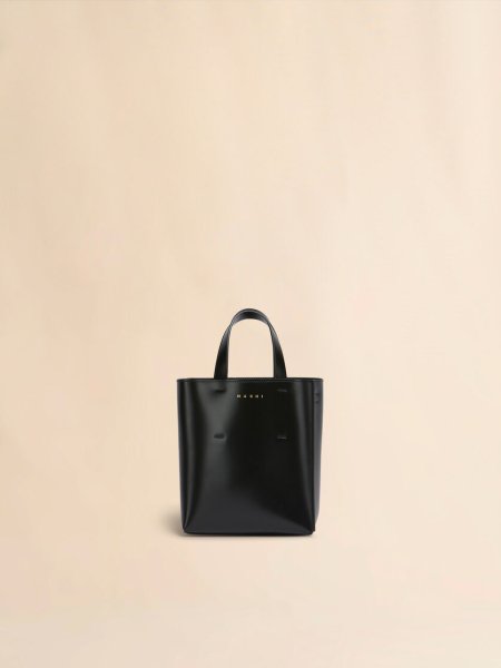 画像1: MARNI マルニ  ブラック レザー MUSEOミニバッグ (1)