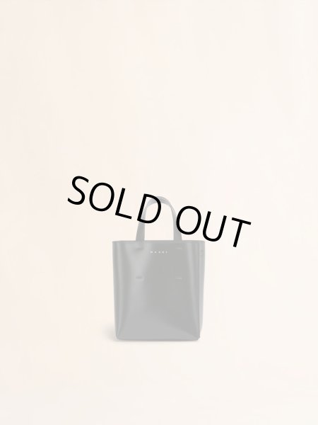 画像1: MARNI マルニ  ブラック レザー MUSEOミニバッグ (1)