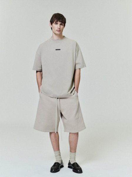 画像5: ESSENTIALS FEAR OF GOD　Relaxed Fleece Sweatshort With Piping (5)