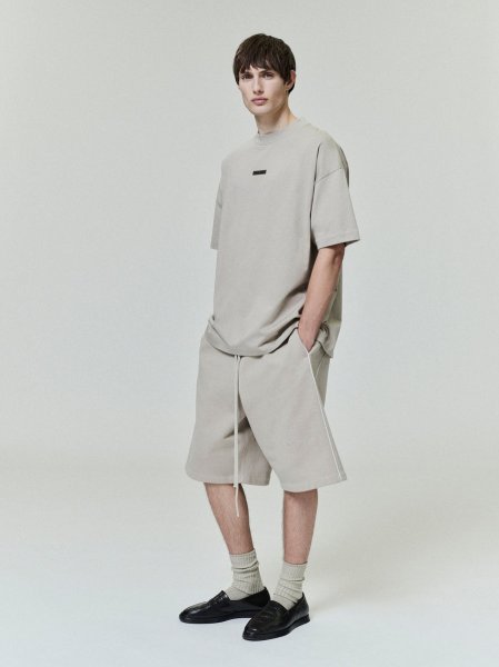 画像4: ESSENTIALS FEAR OF GOD　Relaxed Fleece Sweatshort With Piping (4)