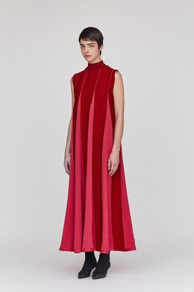 画像2: CFCL CONIC SLEEVELESS DRESS (2)