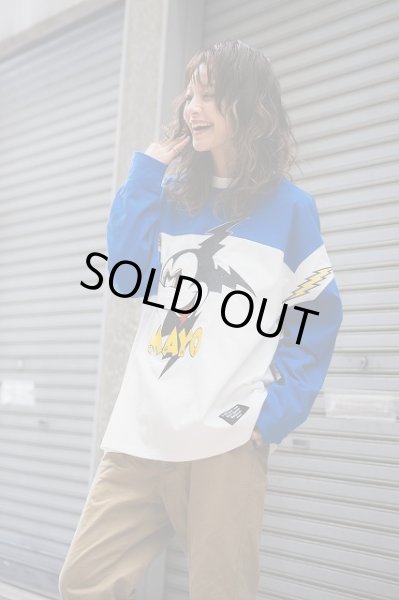画像3: MAYO　ELECTRICAL MOUSE EMBROIDERY FOOTBALL LONG SLEEVE TEE WHITE x BLUE (3)