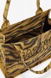 画像3: GANNI ガニー Zebra Print Large Tote (3)
