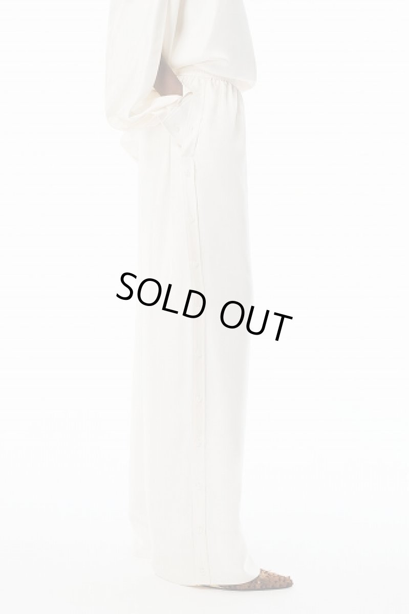 画像4: alexanderwang　アイボリー ヘビーシルク サイドプラケットパンツ (4)