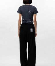 画像4: Maison MIHARA YASUHIRO(WOMEN'S)  Embellished Sticker Mini T-shirt ミニTシャツ (4)
