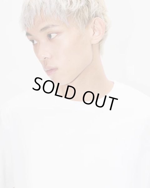 画像3: 'Boke Flower 2.0' エンブロイダリー オーバーサイズ Tシャツ イン コットン (3)