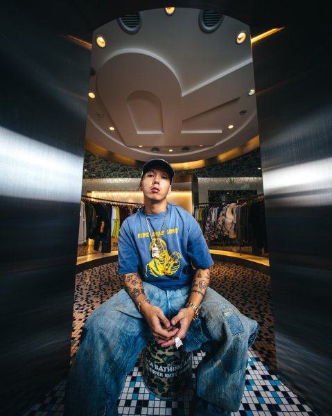 画像2:  SAINT Mxxxxxx × A BATHING APE®  BAPE_SS T-SHIRT/FADE AWAY LV (2)