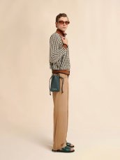 画像5: MARNI ディープグリーン レザー製ドローストリング付きスマホホルダー、マルニメンディング入り (5)