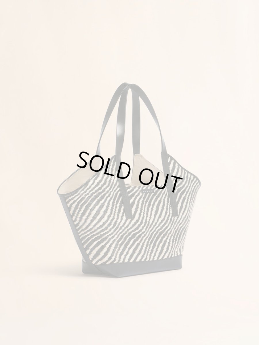 画像3: MARNI ブラック ラフィアエフェクト Wave スモールトートバッグ (3)
