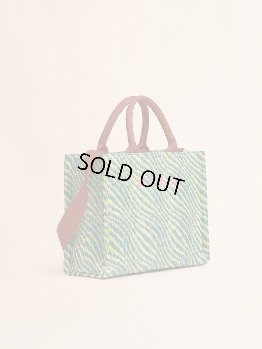 画像2: MARNI グリーン 波模様のラフィアエフェクト スモールトートバッグ (2)