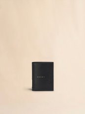 画像1: MARNI ブラック サフィアーノレザー製 二つ折りウォレット (1)