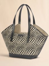 画像4: MARNI ブラック ラフィアエフェクト Wave スモールトートバッグ (4)
