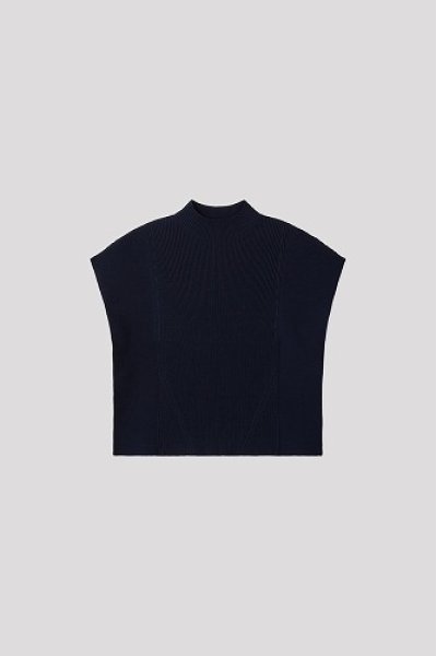 画像1: CFCL PORTRAIT CREASE TOP(NAVY) (1)