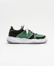 画像1: maison MIHARA YASUHIRO "WAYNE" OG Sole Chenille Embroidey Canvas Low-top Sneaker (1)