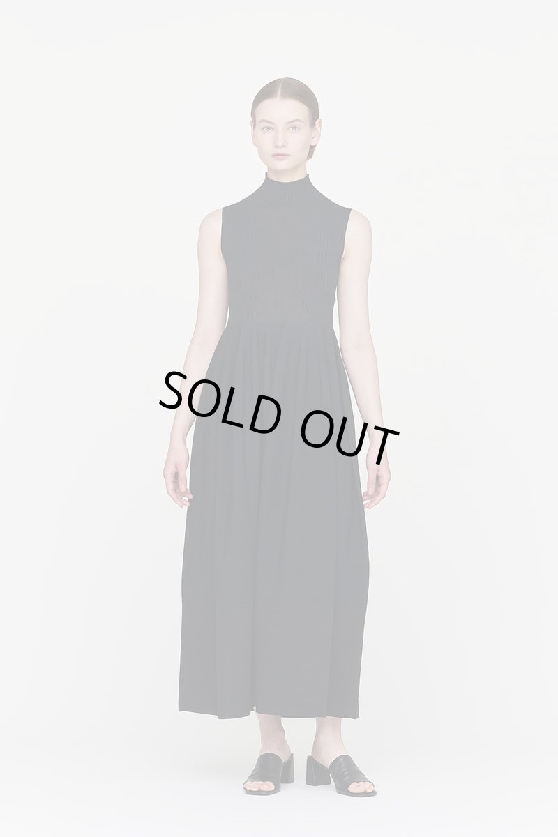 画像4: CFCL RIVULET SLEEVELESS EYELET DRESS(BLACK) (4)