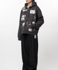 画像7: Maison MIHARA YASUHIRO Embellished Sticker Zip-Up Hoodie (7)