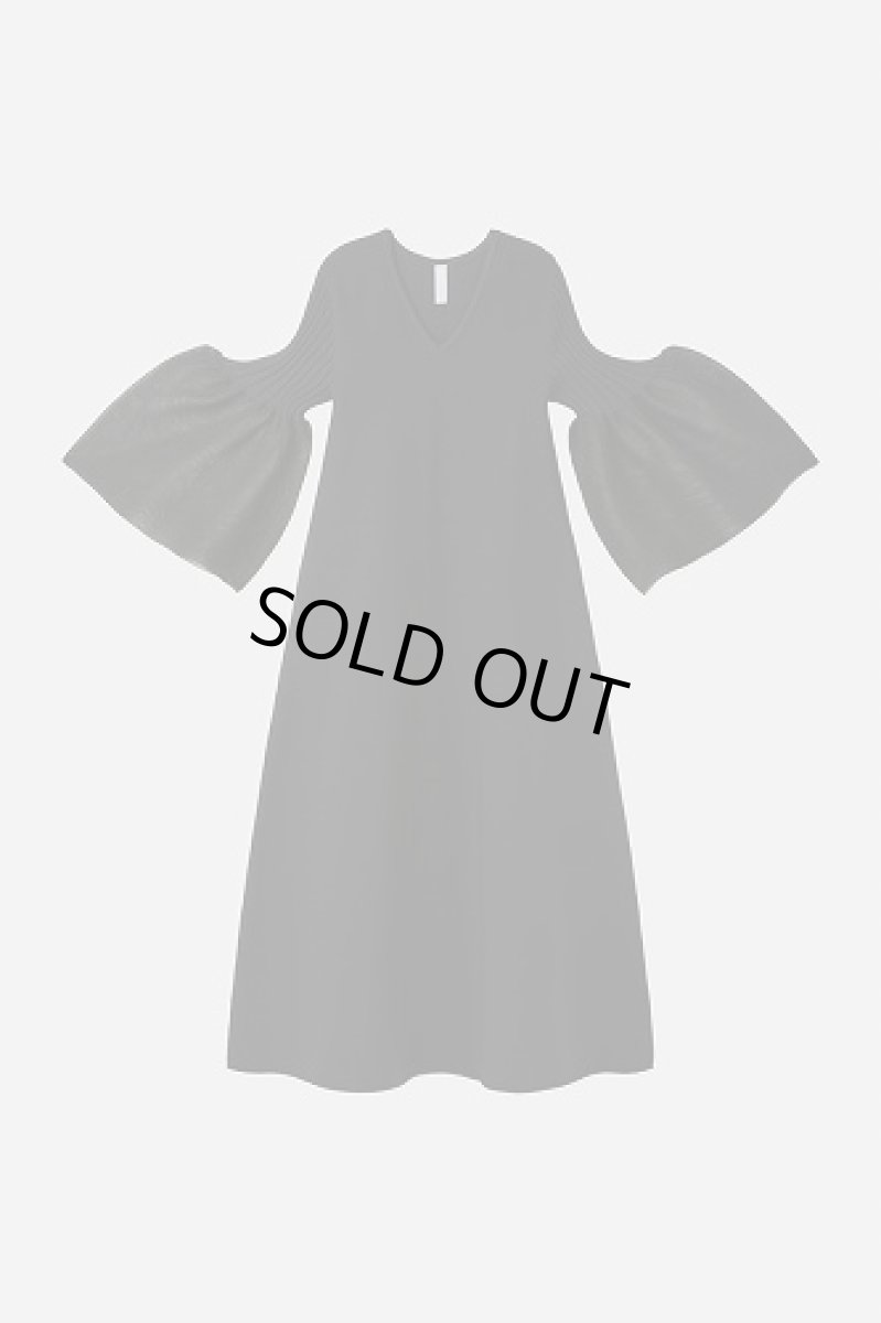 画像1: CFCL POTTERY LUCENT LONG BELL SLEEVE FLARE DRESS(BLACK) (1)