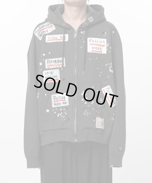 画像1: Maison MIHARA YASUHIRO Embellished Sticker Zip-Up Hoodie (1)