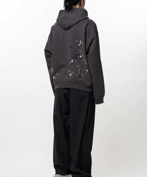 画像4: Maison MIHARA YASUHIRO Embellished Sticker Zip-Up Hoodie (4)