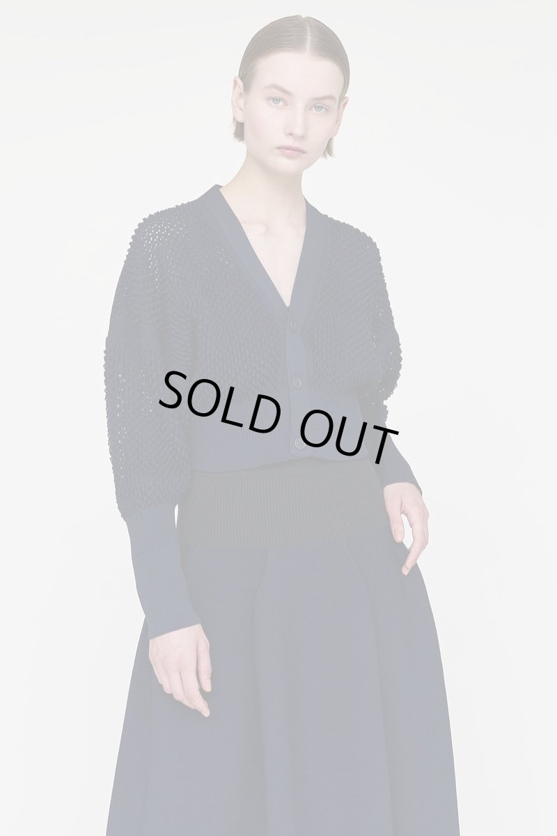 画像4: CFCL LATTICE CROPPED CARDIGAN(NAVY) (4)