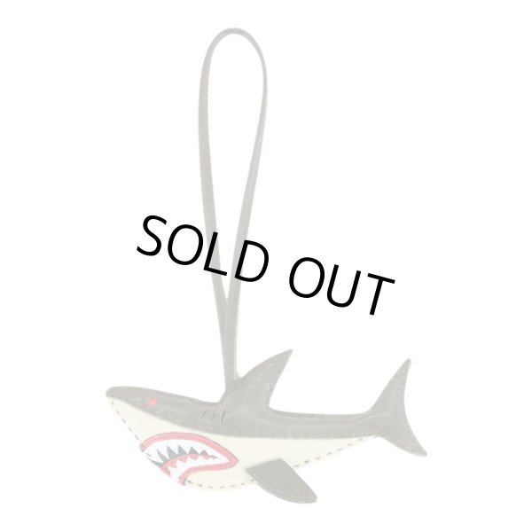 画像1: READYMADE SHARK CHARM (1)