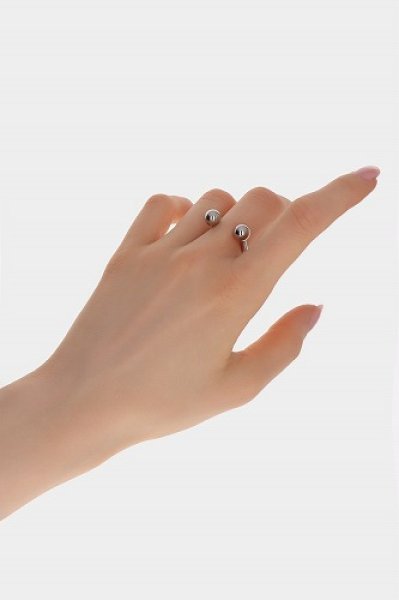 画像2: JUSTINE CLENQUET ジュスティーヌクランケ DEMI RING (2)