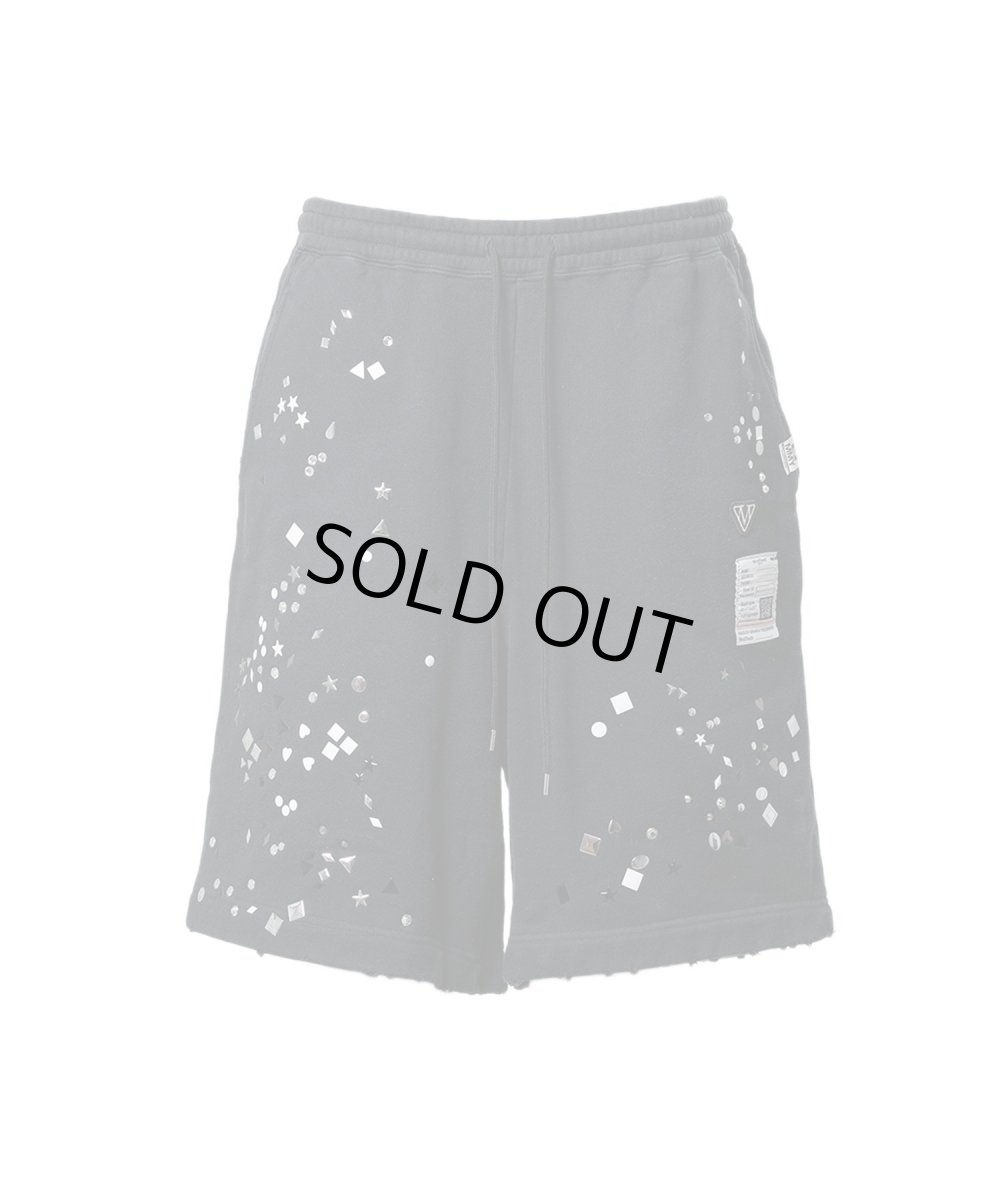 画像1: Maison MIHARA YASUHIRO Embellished Sweat Shorts (1)