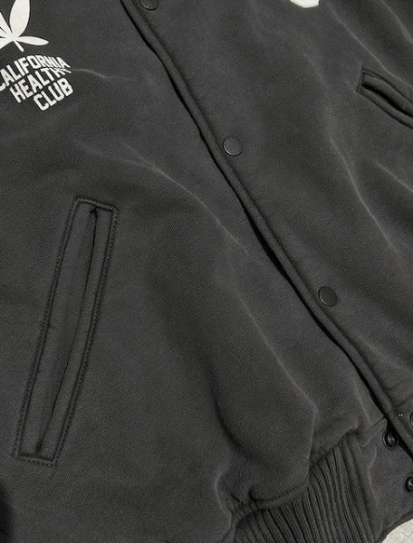 画像4: 【Perfect ribs®︎×A LOVE MOVEMENT】"CALIFORNIA HEALTHY CLUB" Award jacket / Fade Black (4)