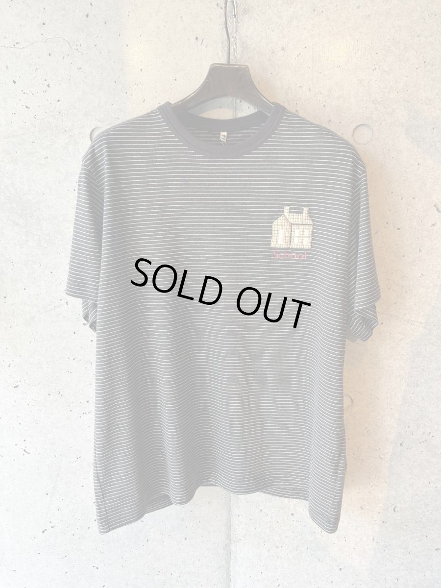 画像1: KHOKI コッキ  Hand-Embroidered Stripe T-Shirt (1)