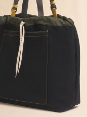 画像5: MARNI  ブラック テクニカルファブリック製トートバッグ (5)