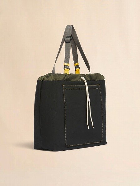 画像2: MARNI  ブラック テクニカルファブリック製トートバッグ (2)