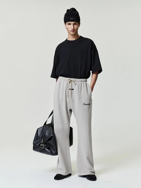 画像4: ESSENTIALS FEAR OF GOD　Training Classic Flare Sweatpant (4)