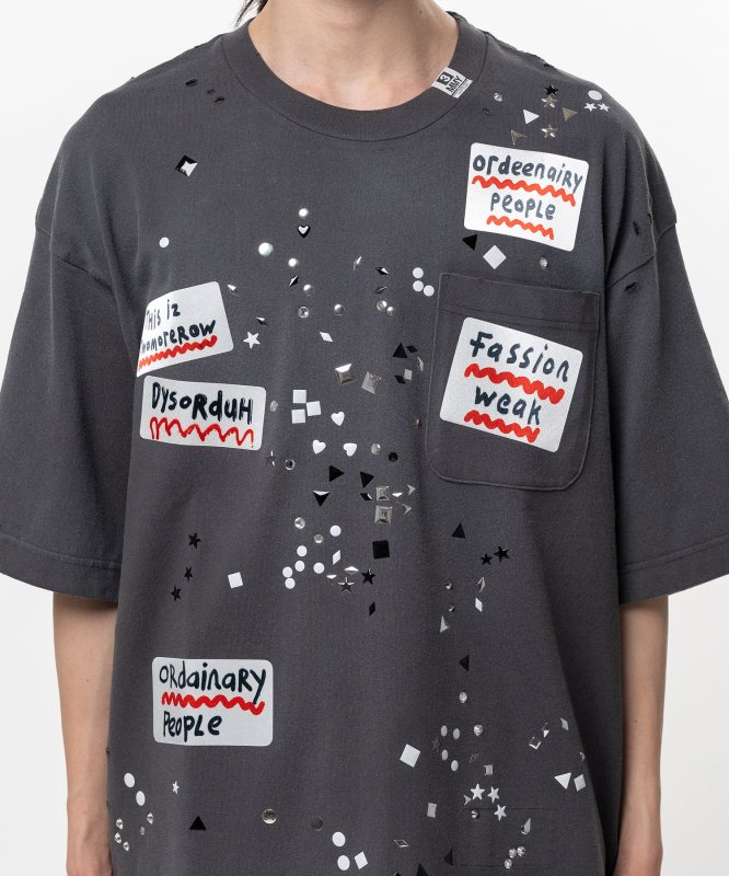 画像2: Maison MIHARA YASUHIRO Embellished Sticker T-shirt (2)