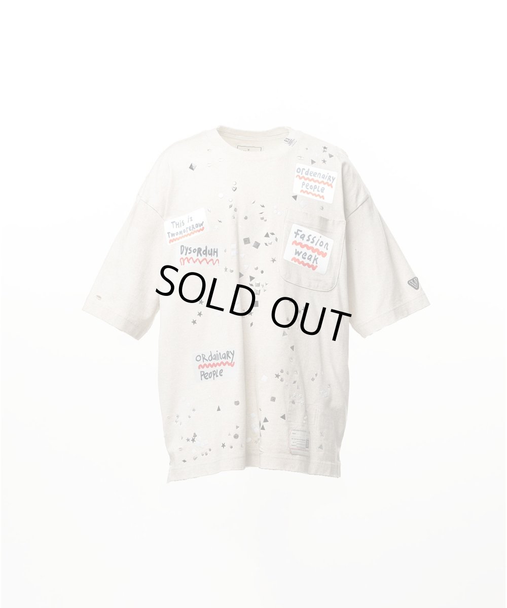 画像1: Maison MIHARA YASUHIRO Embellished Sticker T-shirt (1)