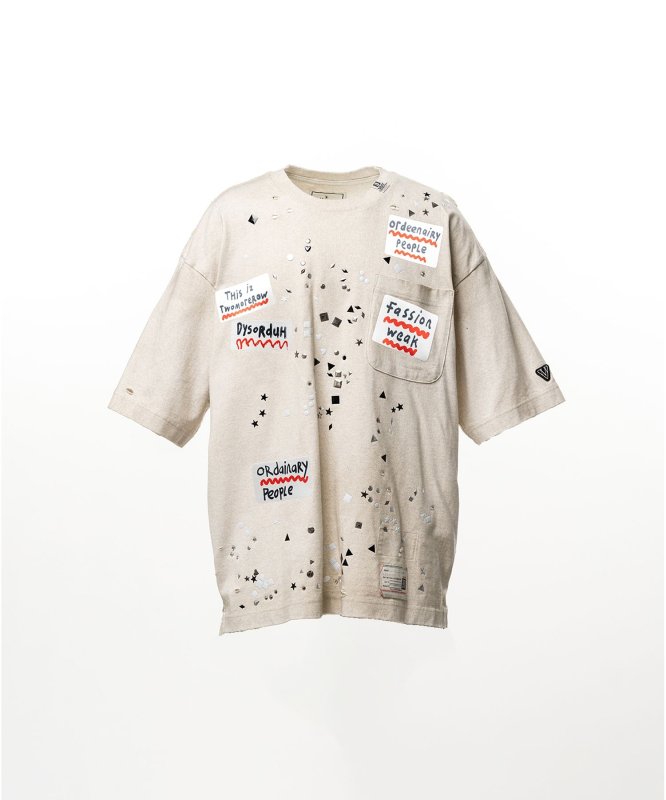 画像1: Maison MIHARA YASUHIRO Embellished Sticker T-shirt (1)