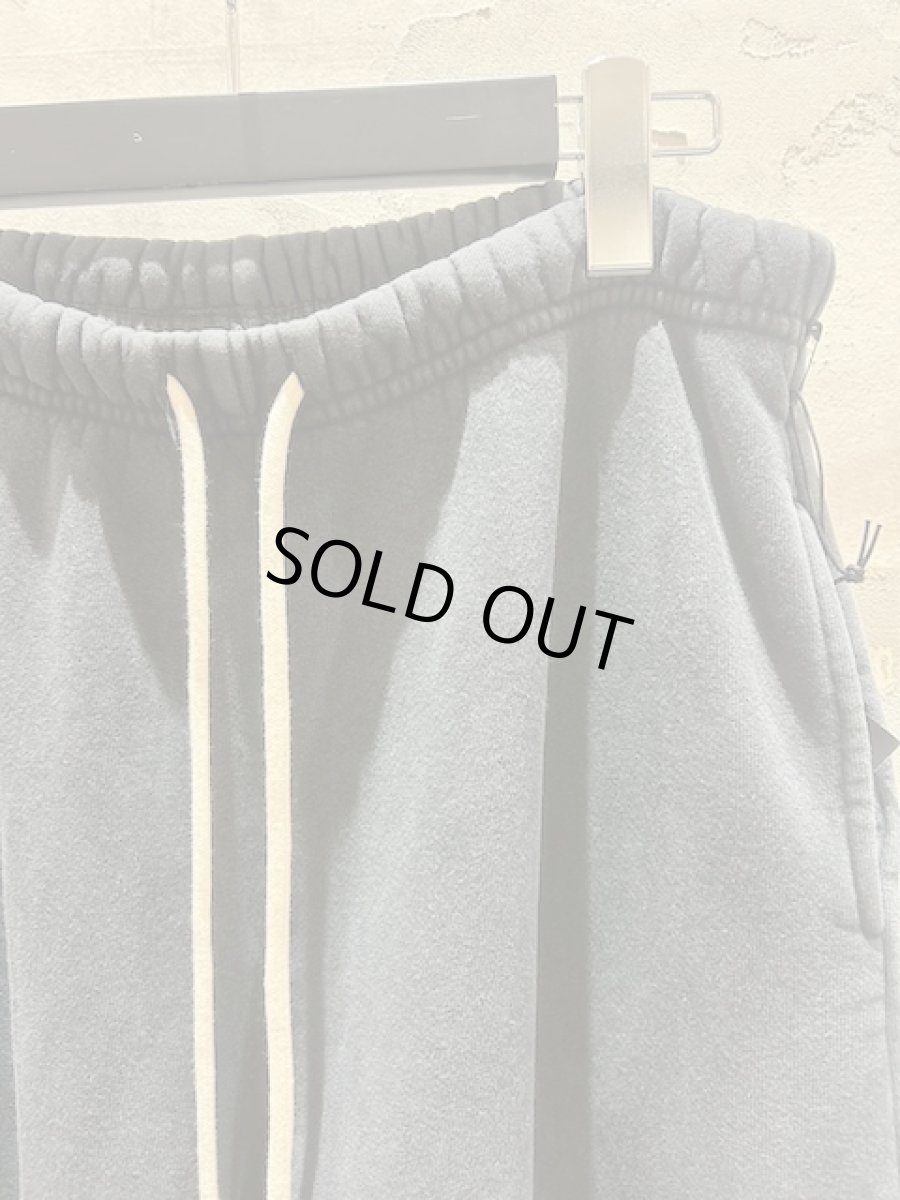 画像2: RRR123 RIVINGTON roi Rebis　SWEAT PANTS (2)