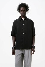 画像1: OUR LEGACY BEYOND SHIRT SHORTSLEEVE (1)