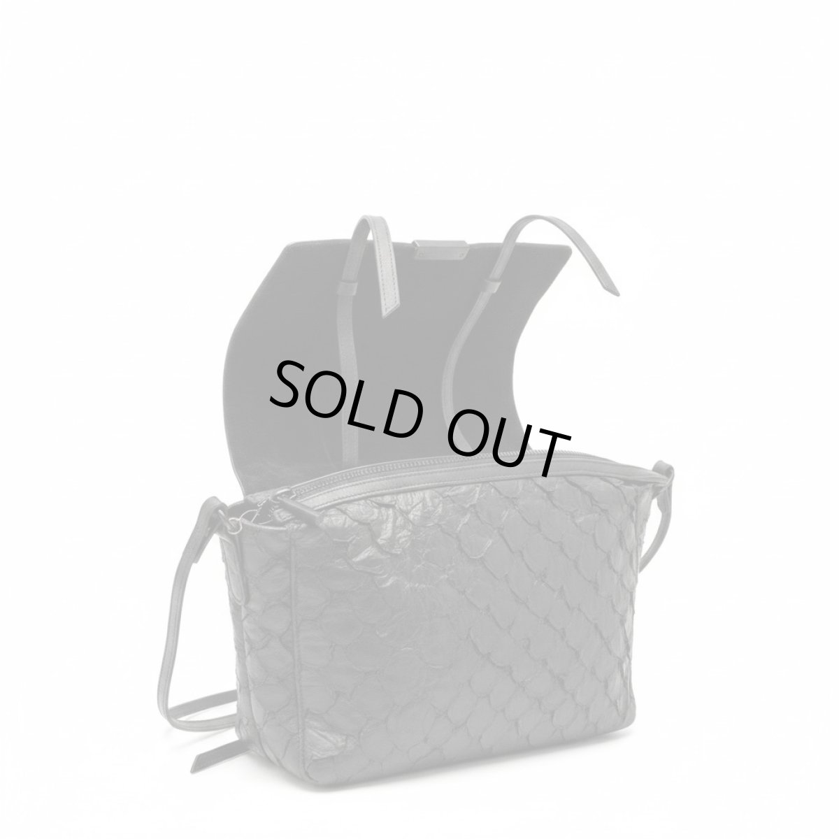 画像2: OSKLEN PIRARUCU FLAP SHOULDER BAG (2)
