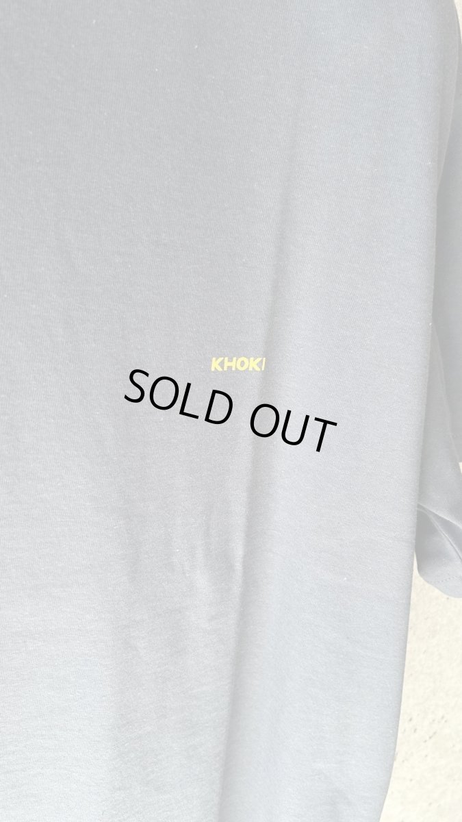 画像2: KHOKI コッキ  Printed T-shirt (2)