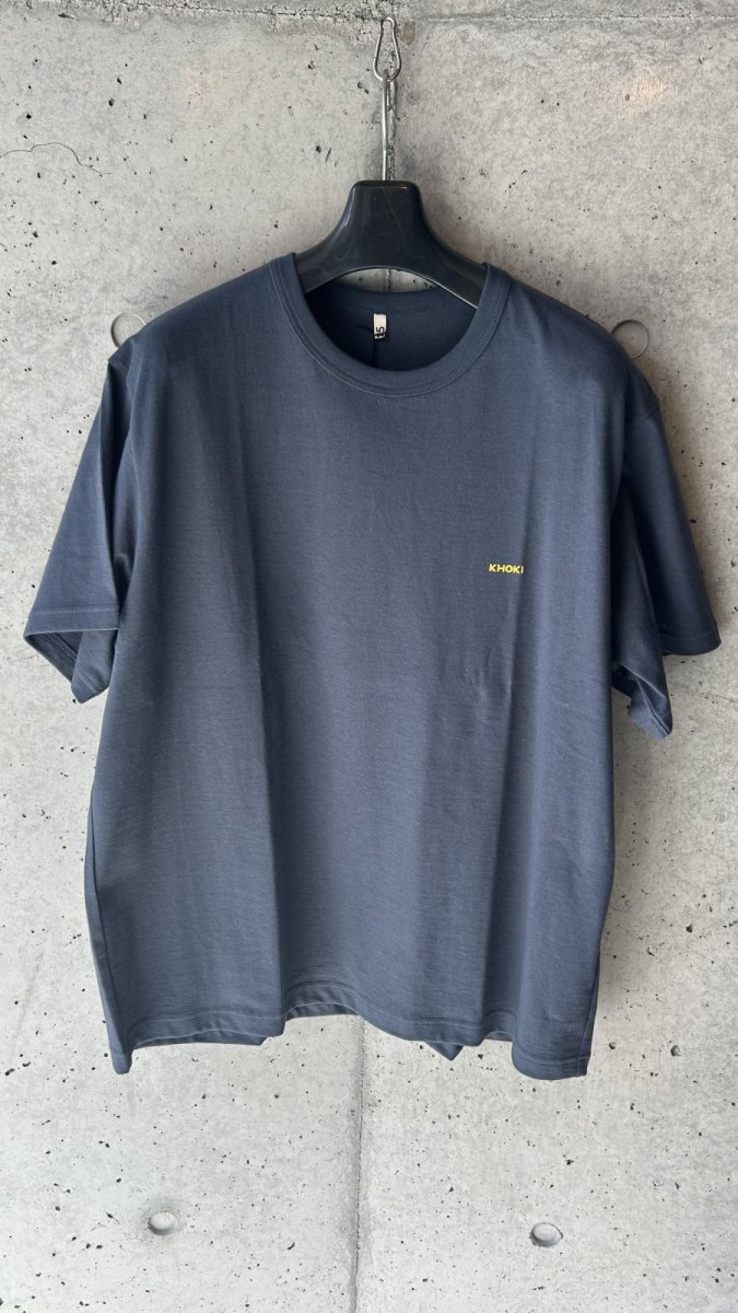 画像1: KHOKI コッキ  Printed T-shirt (1)