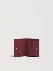 画像2: MARNI トープ、ルビー＆パープル サフィアーノレザー 二つ折りウォレット (2)