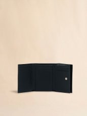 画像2: MARNI ブラック レザー製三つ折りウォレット、マルニシンボル刺繍入り (2)