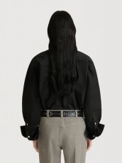 画像4: MARNI ブラック コントラストカラーのビブインサート付きポプリンシャツ (4)